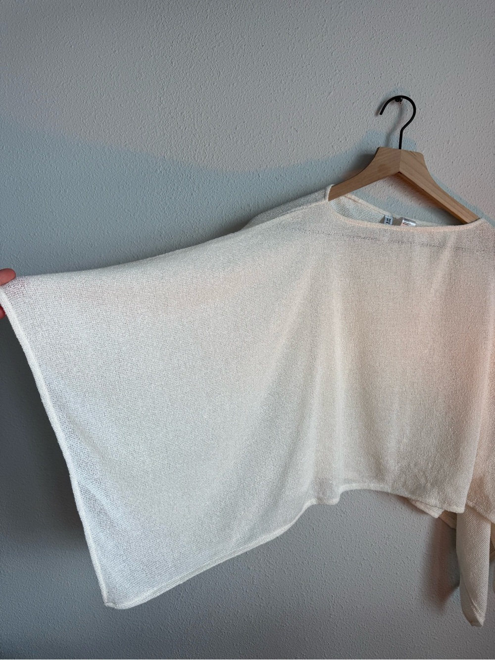 Cream Lightweight Women’s Poncho Top - Picture 2 of 6